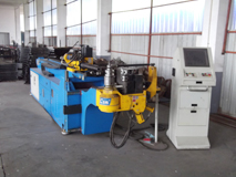 Tube bending machine